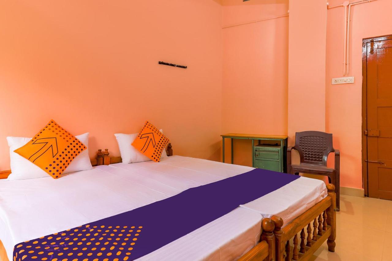Oyo New Mubarak Tourist Home Panmana Bagian luar foto