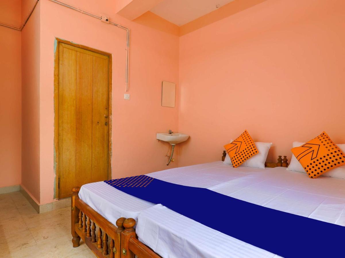 Oyo New Mubarak Tourist Home Panmana Bagian luar foto