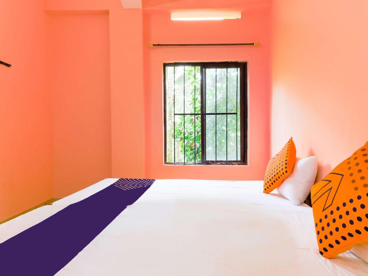 Oyo New Mubarak Tourist Home Panmana Bagian luar foto