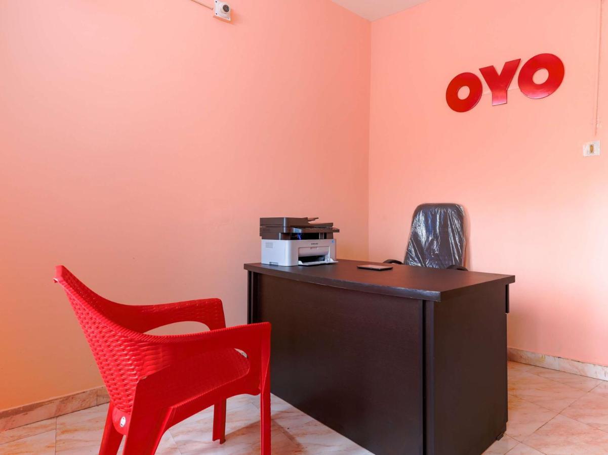 Oyo New Mubarak Tourist Home Panmana Bagian luar foto