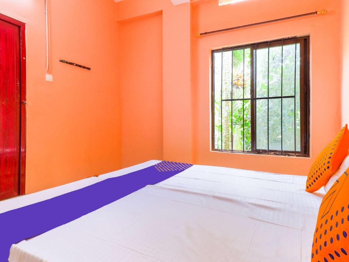 Oyo New Mubarak Tourist Home Panmana Bagian luar foto